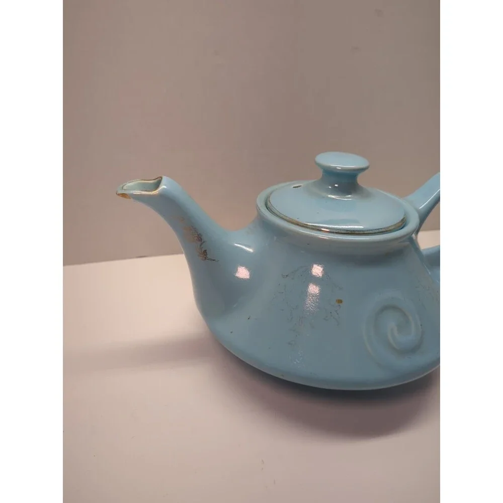 Vintage Pearl China Company Aladdin Lamp Tea Pot Robbins Egg Blue